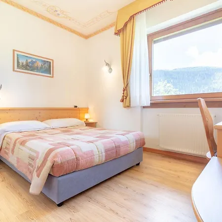 Garni La Stua 3*