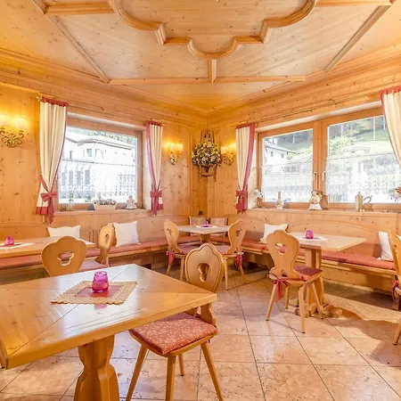 Hotel Garni La Stua Selva di Cadore