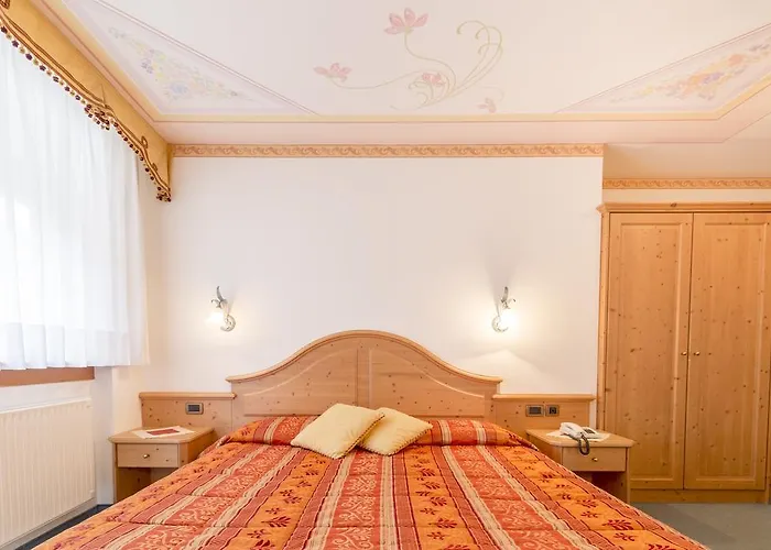 Hotel Garni La Stua 3*