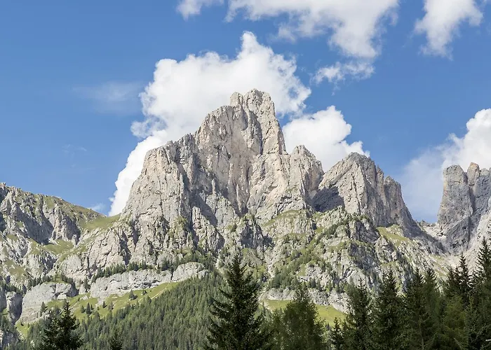 Garni La Stua Hotel 3*